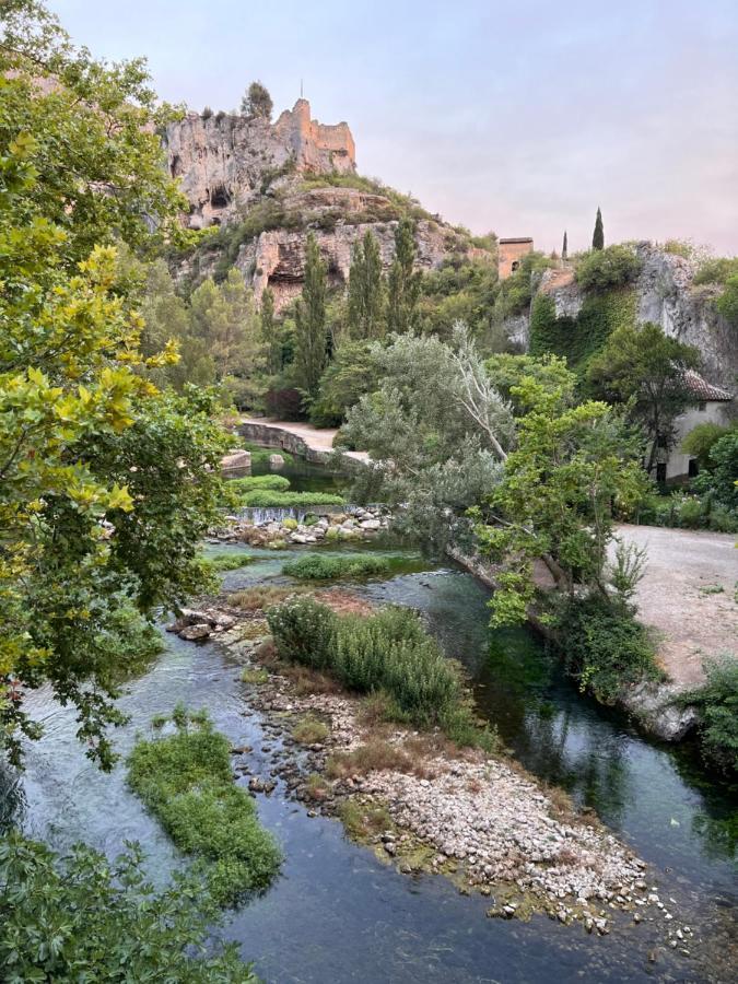 Appart " La Rue Des Roues", A Fontaine-De-Vaucluse Exteriör bild